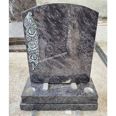 Tqajjem ward tal-ward headstone